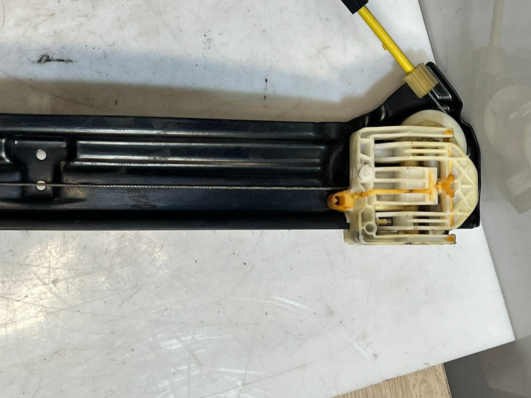 2008-2015 BMW X6 E71 Front Left SIDE Window Regulator With Motor 7267663 OEM
