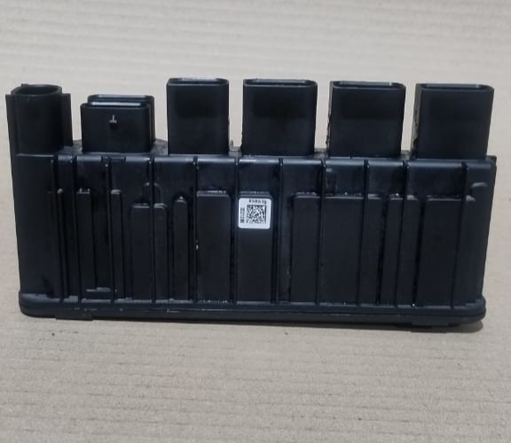 BMW X3 G01 INTEGRATED SUPPLY POWER DISTRIBUTION MODULE OEM 8638551