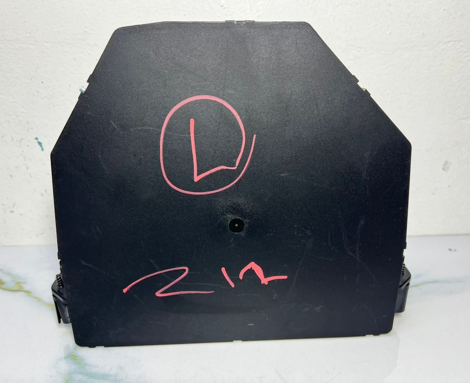 10-16 Mercedes-Benz W212 W204 Front SAM Module Relay Fuse Box A212 9004500 OEM