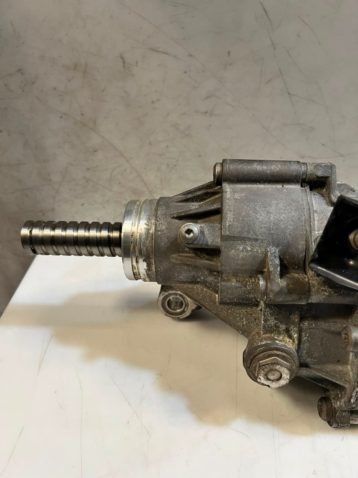 2014-2016 BMW 528i F10 Power Steering Rack 6869213 RHD