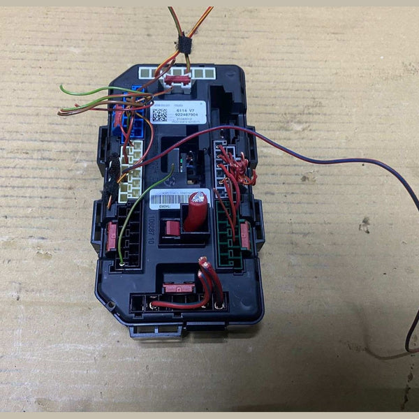 2012-2016 BMW 328i Fuse Box 9224879 3 Series F30, 1 Series F20, and 7 Series. Fr