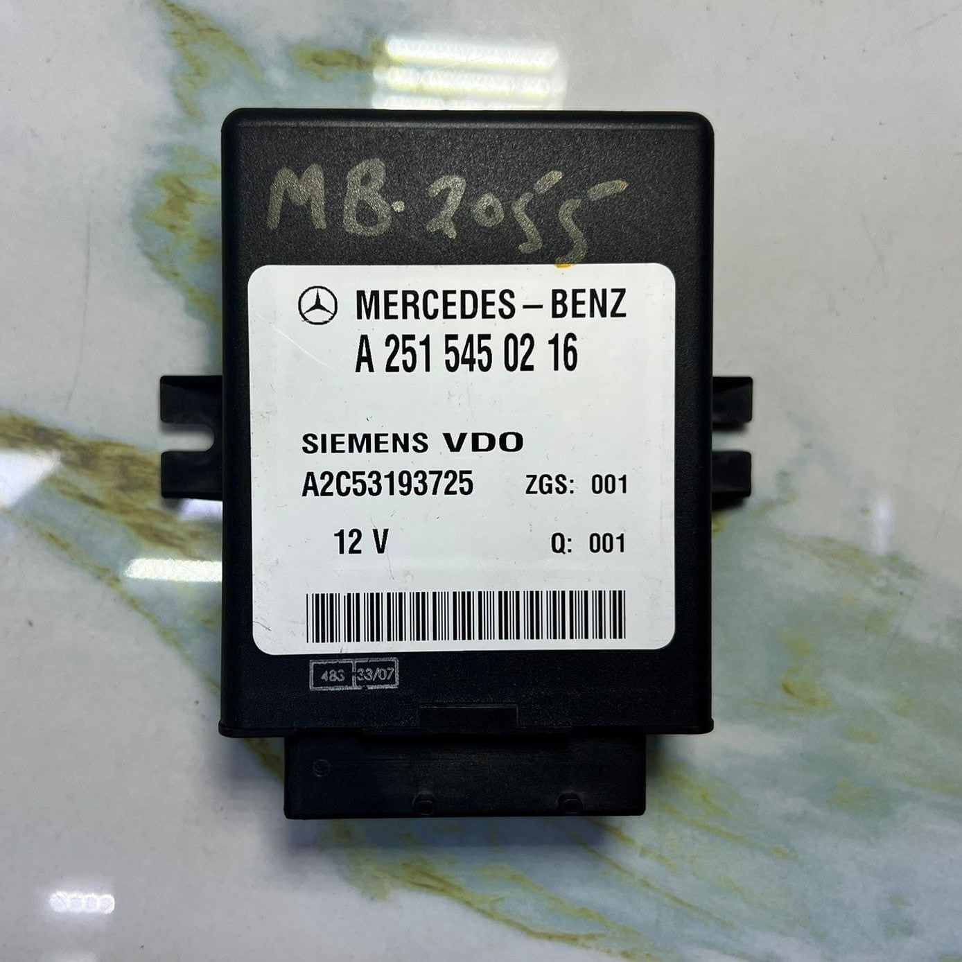 Mercedes Air Suspension Control Module A2515450216 W251 R-Class and E-Class W211