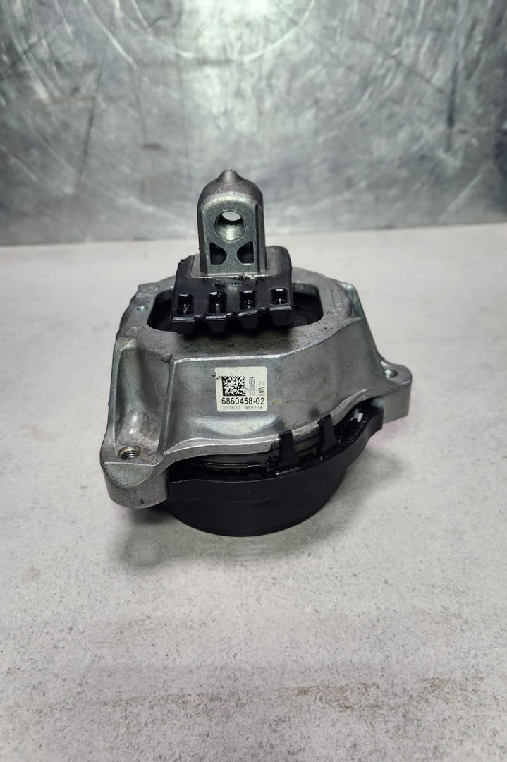 2018-2023 BMW M5 Engine Mount 6860458 M5 F90 7 Series G11 G12 M8 F91 F92 F93