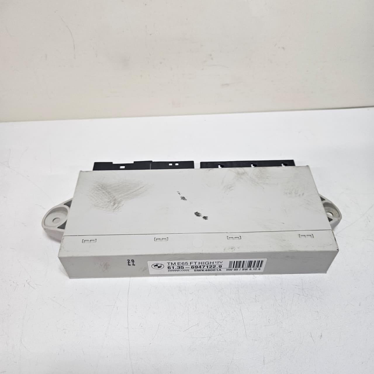 2004 BMW 7 Series E65 E66 E67 745Li Door Control Module 6947122