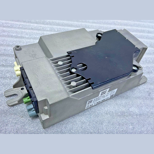 OEM BMW G30 G11 F92 G01 G02 G06 G07 Harman Becker RAM BASE DAB Amplifier 7928588