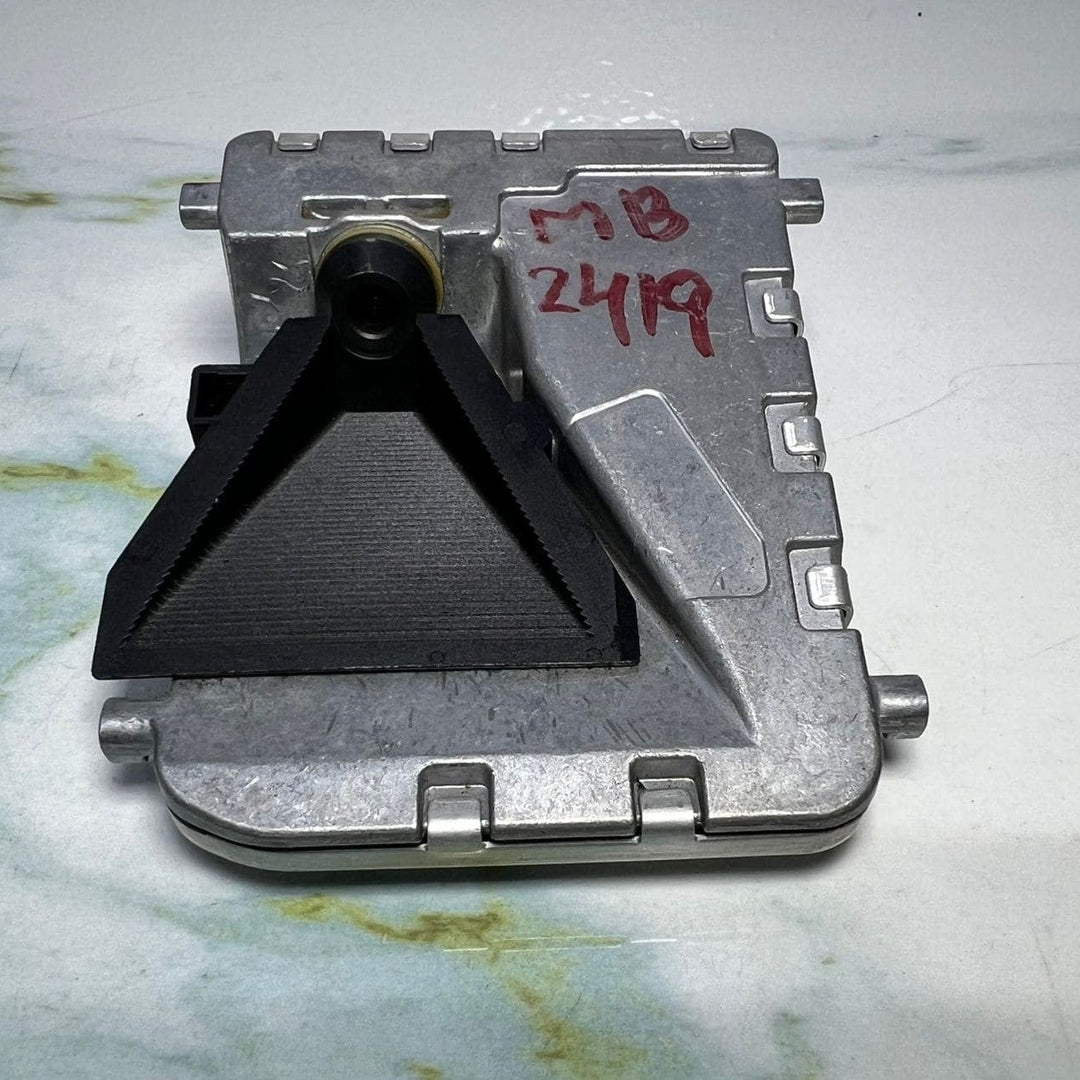 Mercedes Front Camera Control Unit Module A0009006704 E-Class W212
