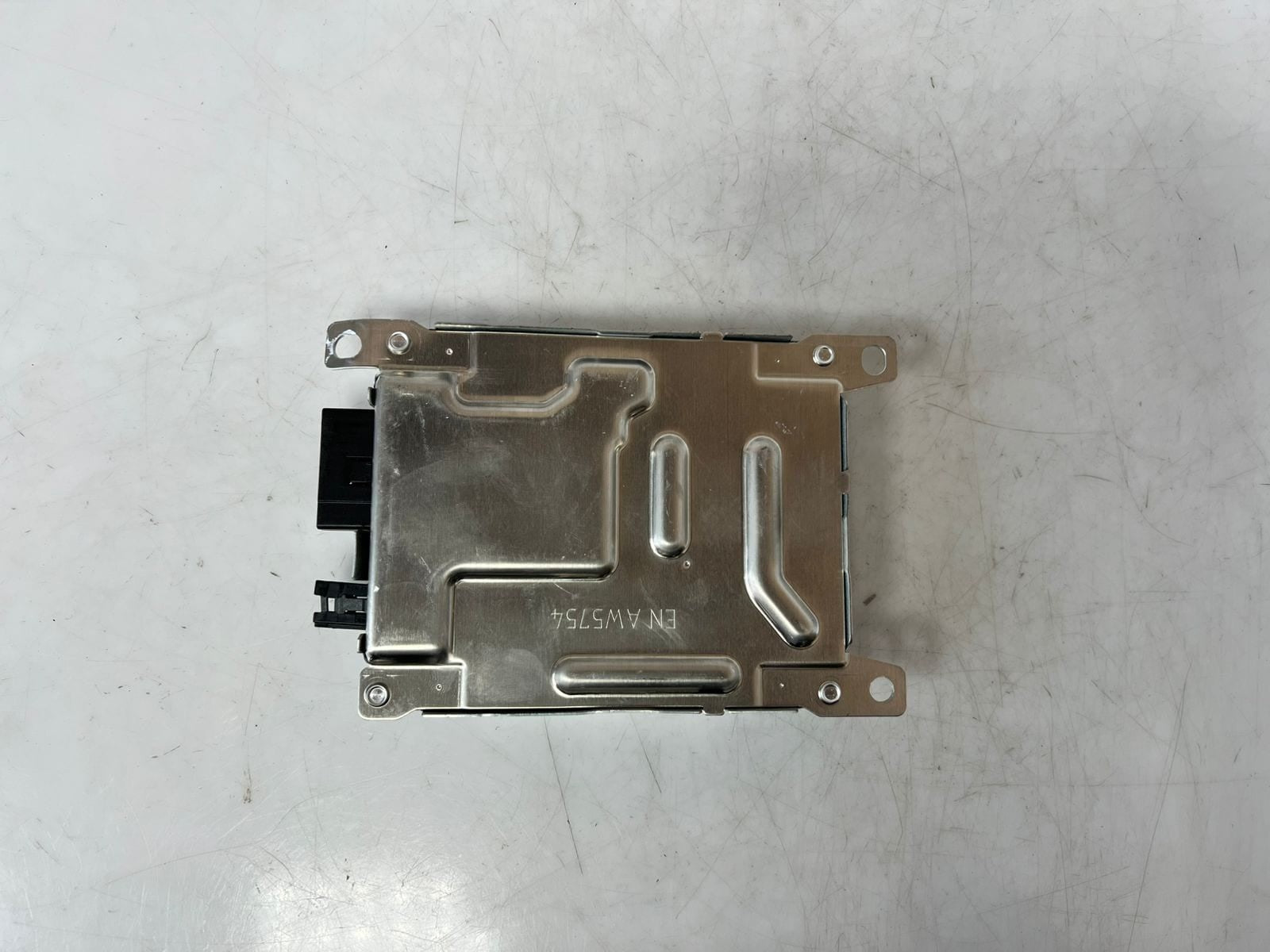 2017-2019 BMW G11 G12 G14 G15 750i Battery Charge Control Module 6819649 OEM