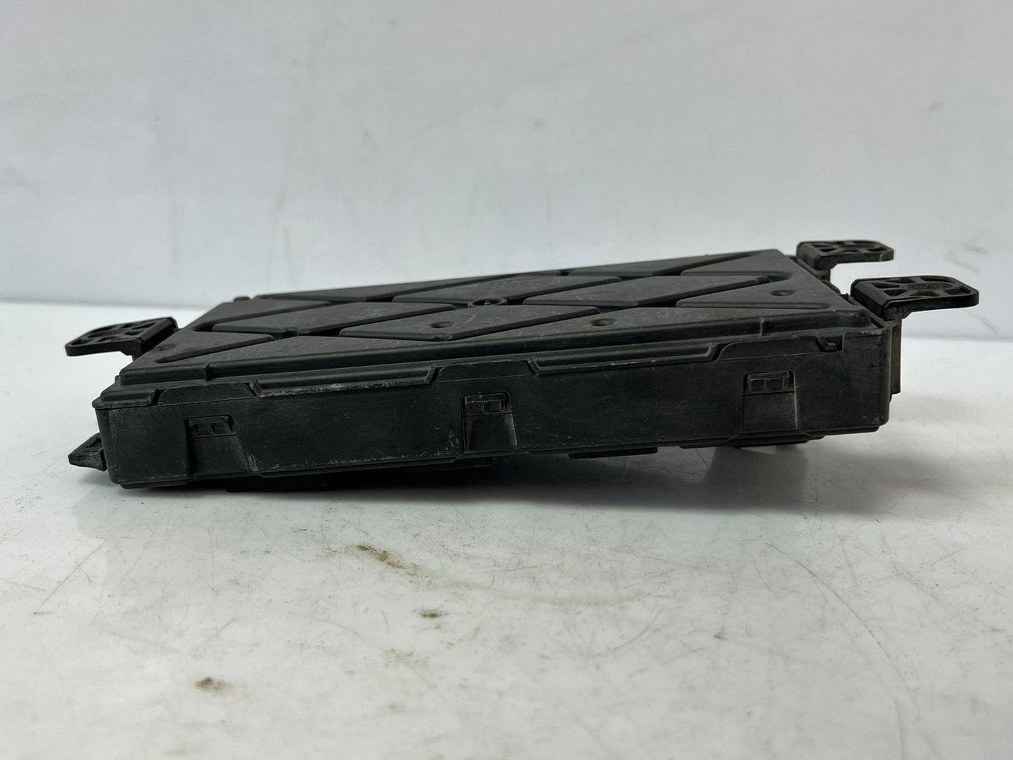 BMW F20 F21 F30 F31 REM Rear Electronic Module Fuse Box Control Unit V3 9274023