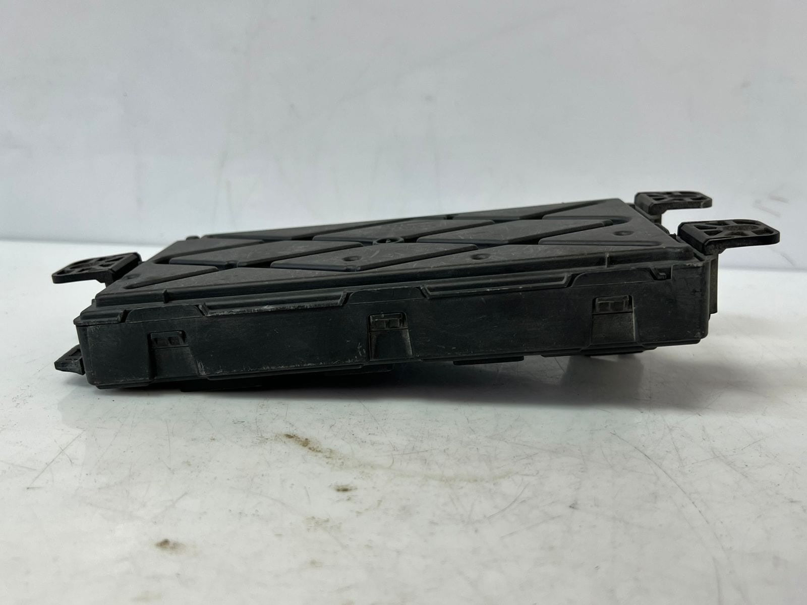BMW F20 F21 F30 F31 REM Rear Electronic Module Fuse Box Control Unit V3 9274023