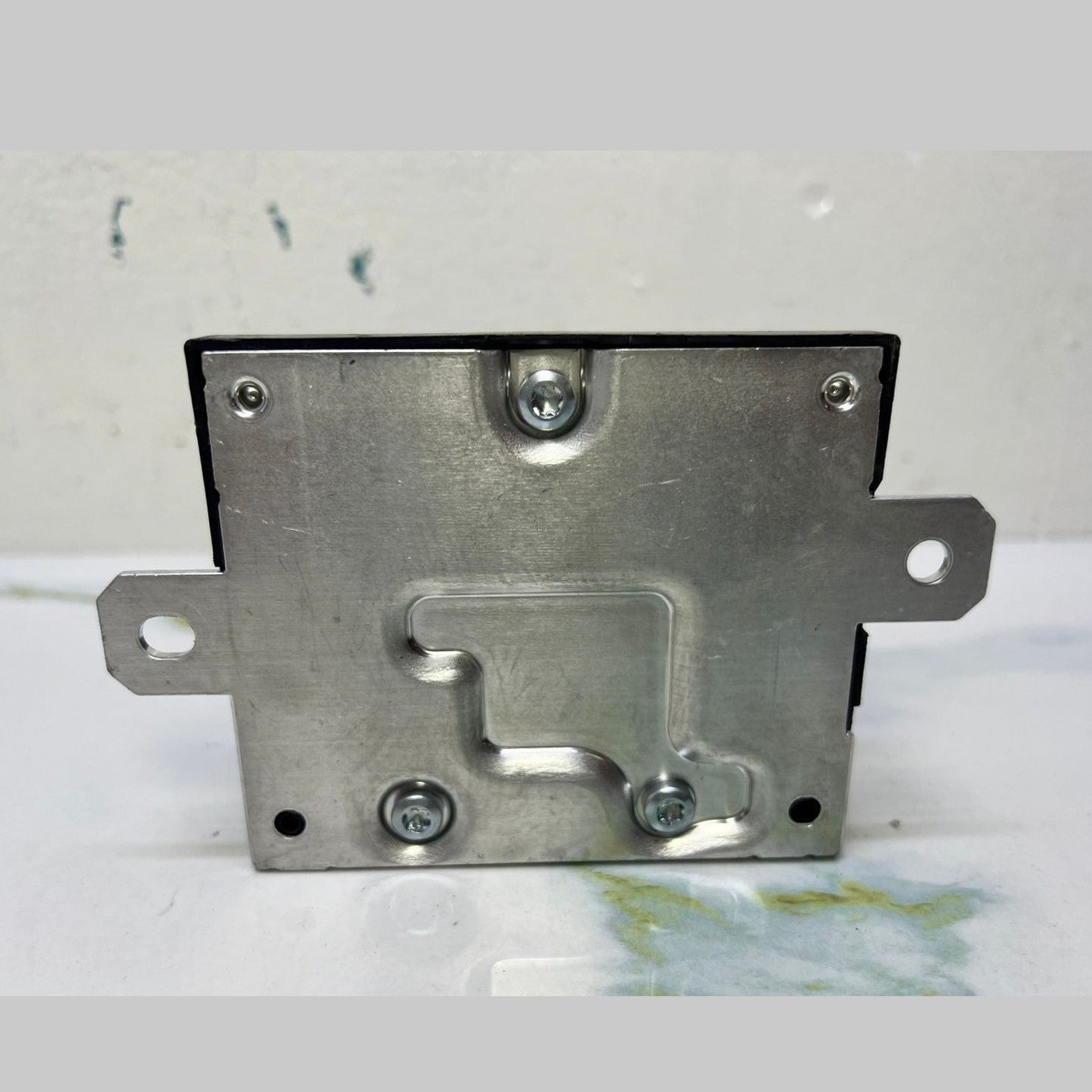Mercedes-Benz Fuel Pump Computer Control Module A 000 900 24 14 GLC350