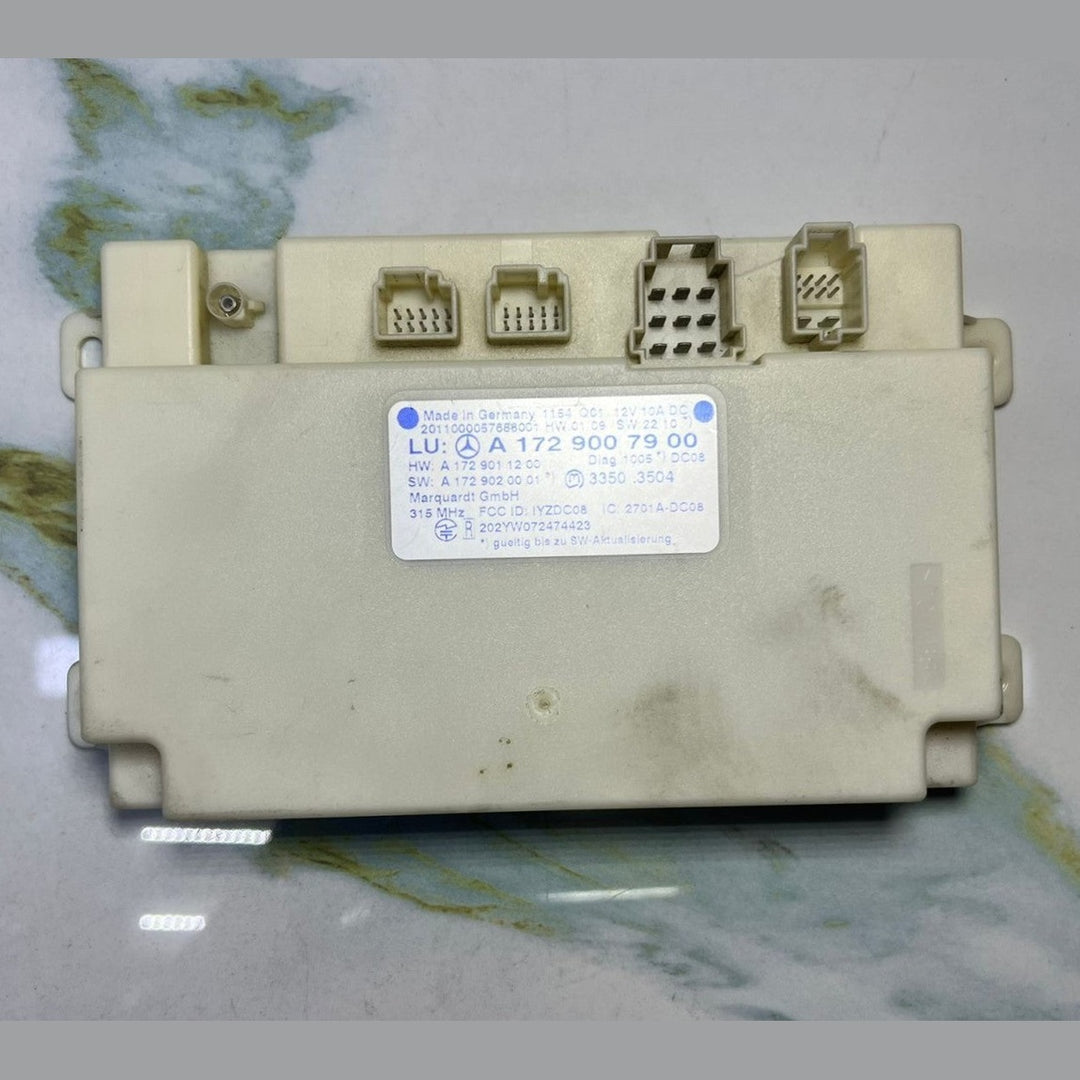 Mercedes R172 SLK350 CLS550 Keyless Go Entry Control Module A172 9007900 OEM