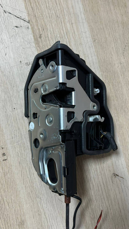 2013-15 BMW Active Hybrid 7 Rear Left Door Lock Actuator 7185687 750Li 5' F10