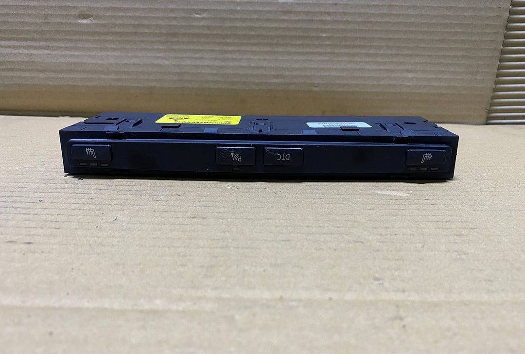 2004 BMW 530i Heated Seat Switch 6944957 E60 E61 5 Series 