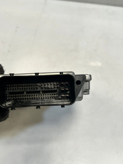 BMW E90 E60 320i N67N Engine Control Unit ECU ONLY DME 7581611 OEM