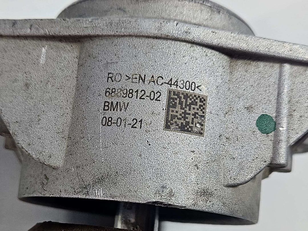 2020-2025 BMW 330e Shock Absorber Mount 6889812 BMW 3 Series G20 models R LHS