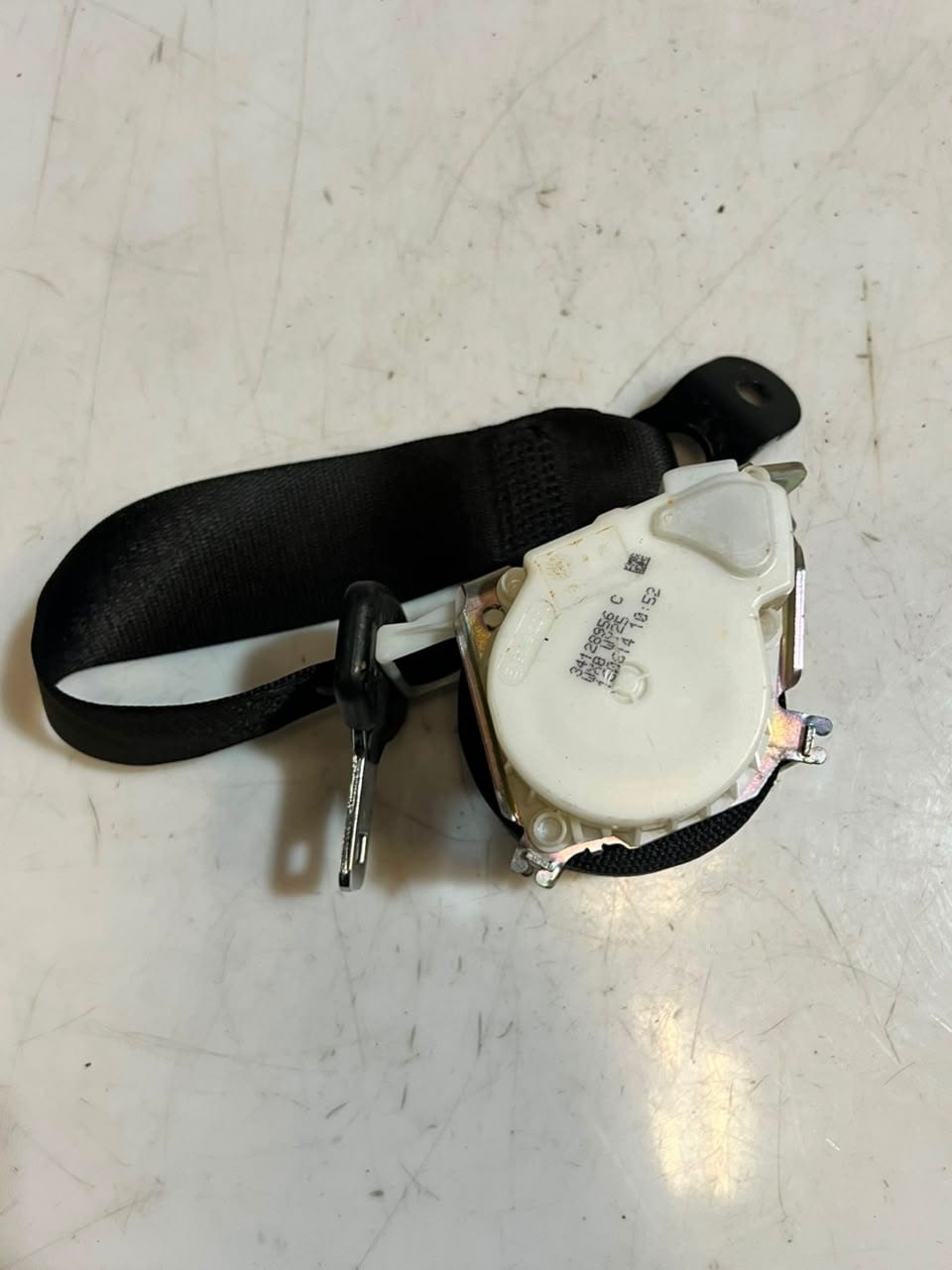 2022 BMW i3 Rear left Seat Belt 34128956 OEM