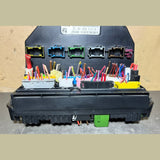 10-16 Mercedes-Benz W212 W204 Front SAM Module Relay Fuse Box A212 9005622 OEM