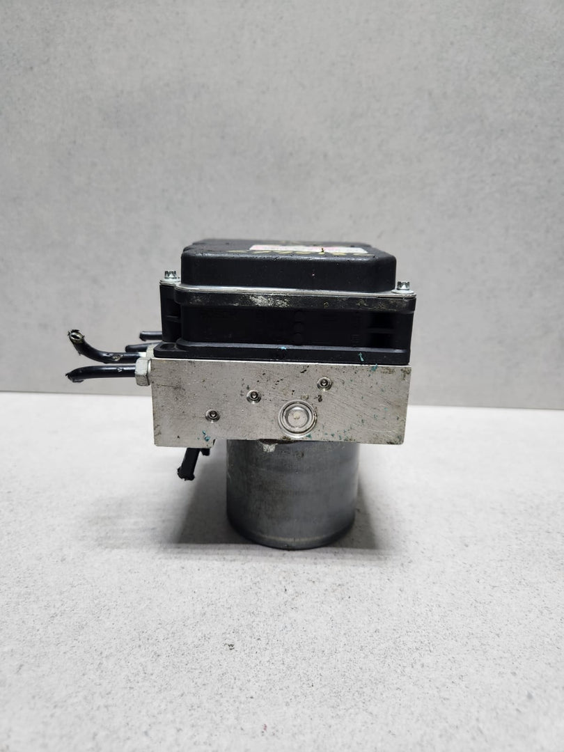 2010-2012 BMW X1 Abs Pump Hydraulic With Ecu 6795186 X1 E84