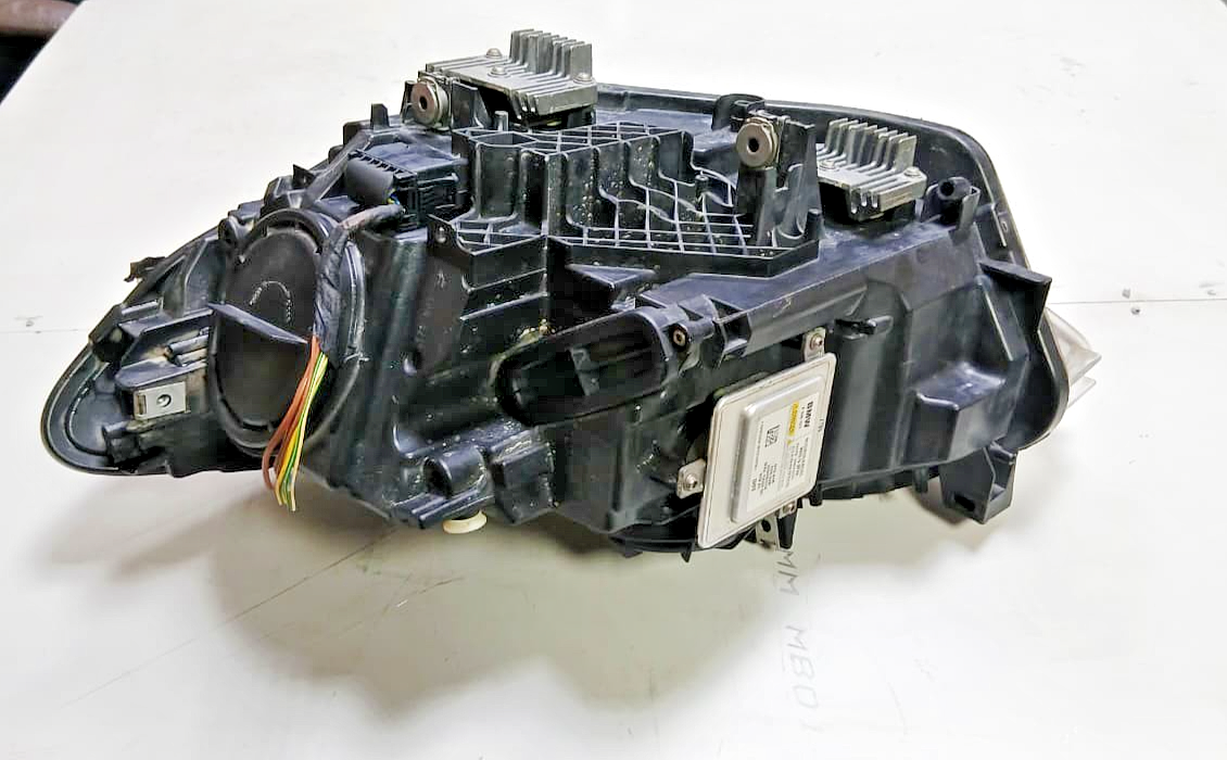 GENUINE OEM Hella BMW 1 'S F20 F21 Xenon Headlight Right Side 2011-15
