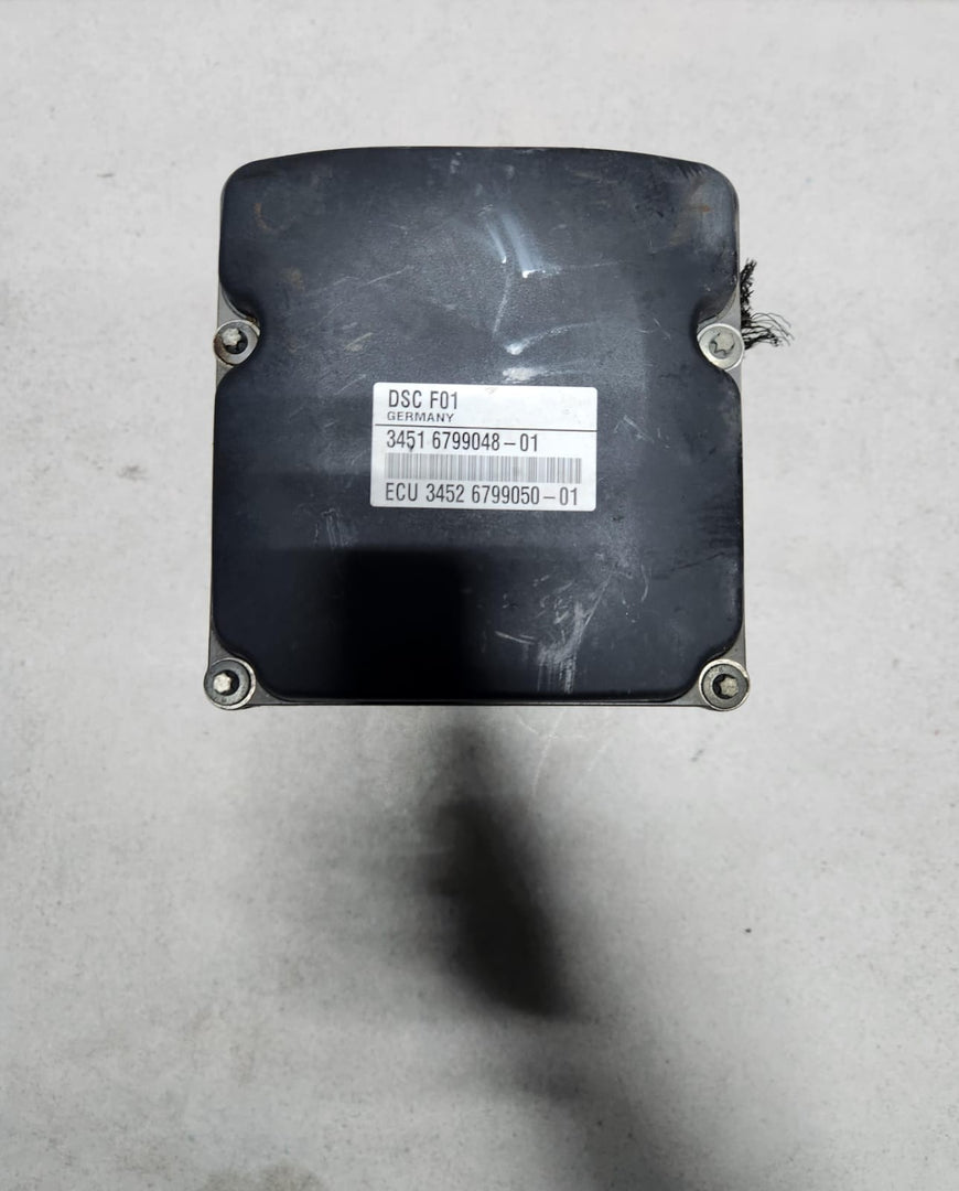 BMW Abs Hydraulic Unit 6799048 7 Series F01 F02
