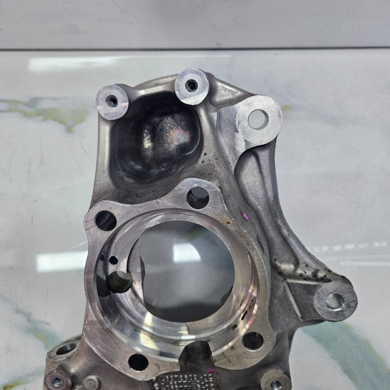 2019-2023 BMW 3 Series G20 G21 330i Spindle Knuckle 6878609 FRONT LEFT 