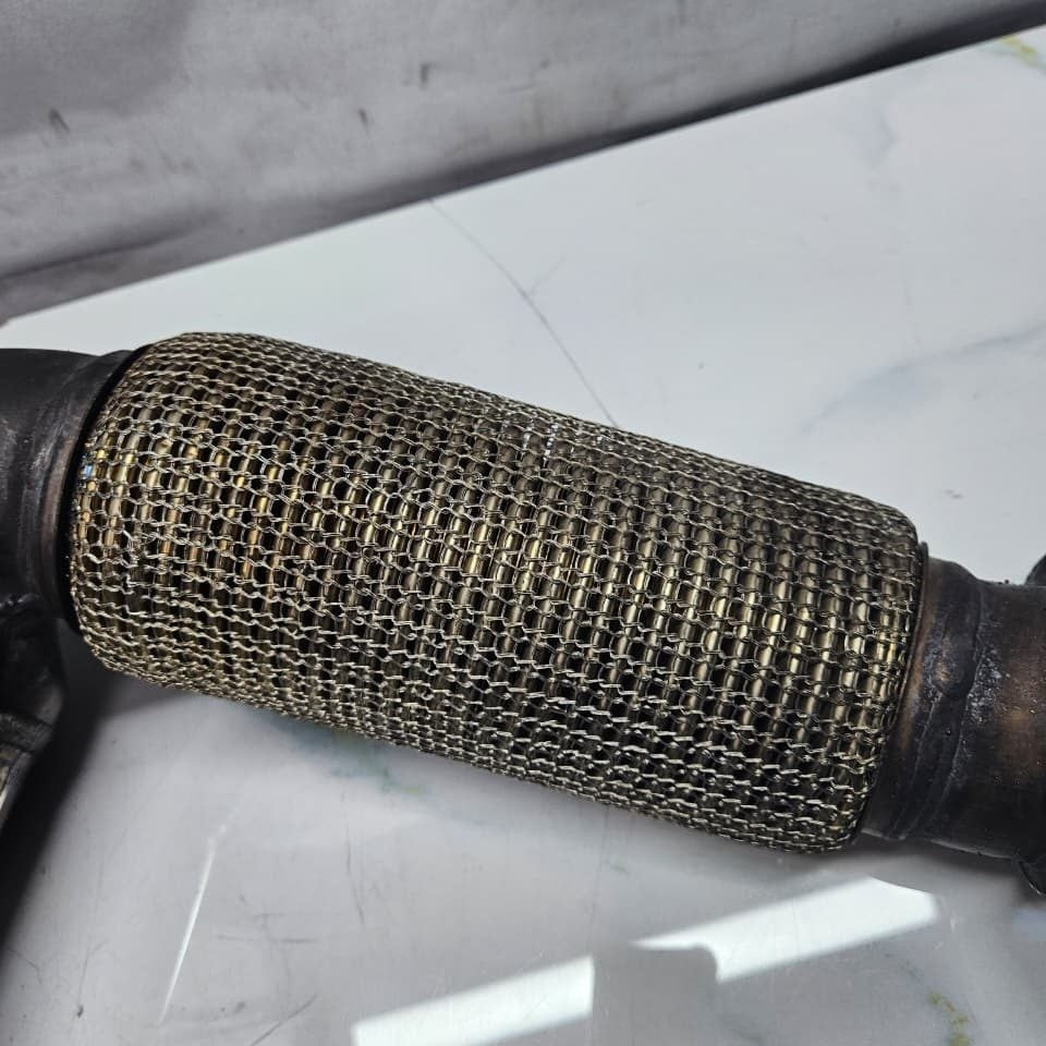 2015-2020 BMW X1 F45, F48, F39 Catalytic Converter 8616303 OEM