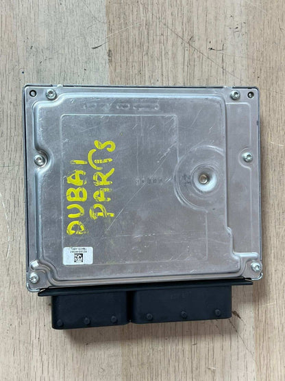 2010-2015 BMW X1 E87 N47D Engine Control Unit 8506442