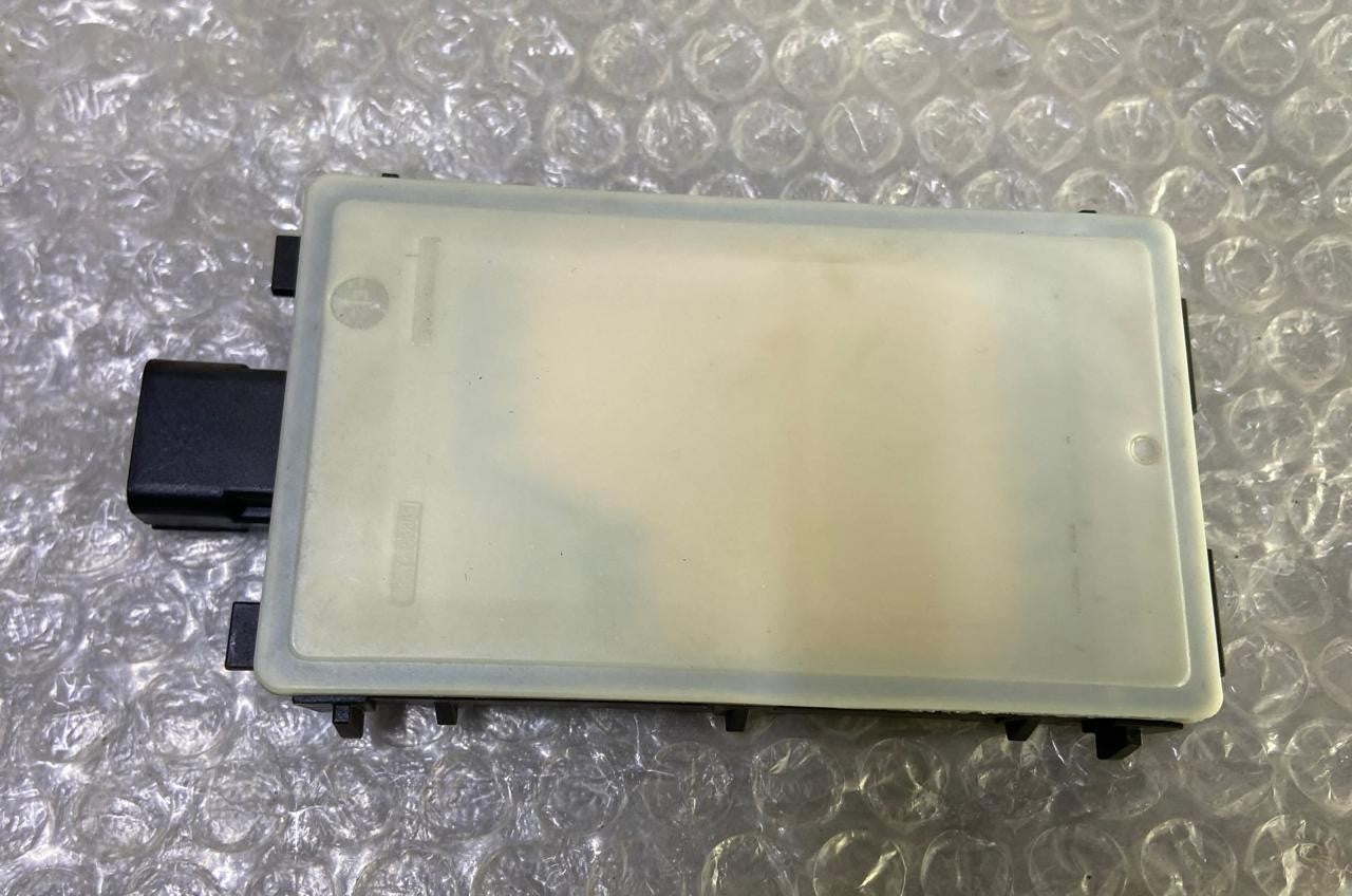 OEM BMW G60 7 G70 IX i20 G06 G07 G09 Blind Spot Radar Sensor Close Range 5A60304