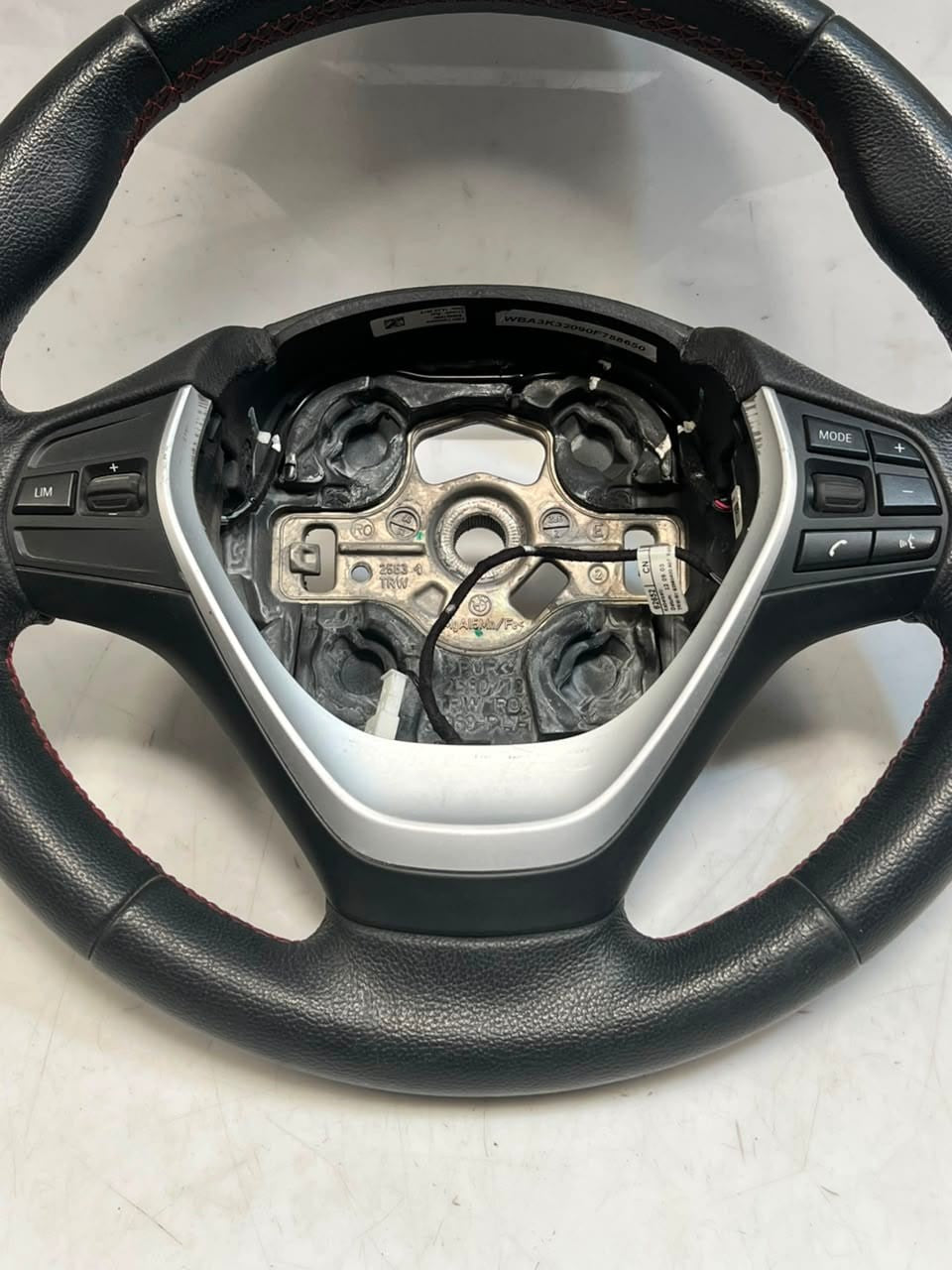 BMW 1' 3' 5' F20 F21 F22 F30 F31 F35 Steering Wheel Leather 6791327 OEM