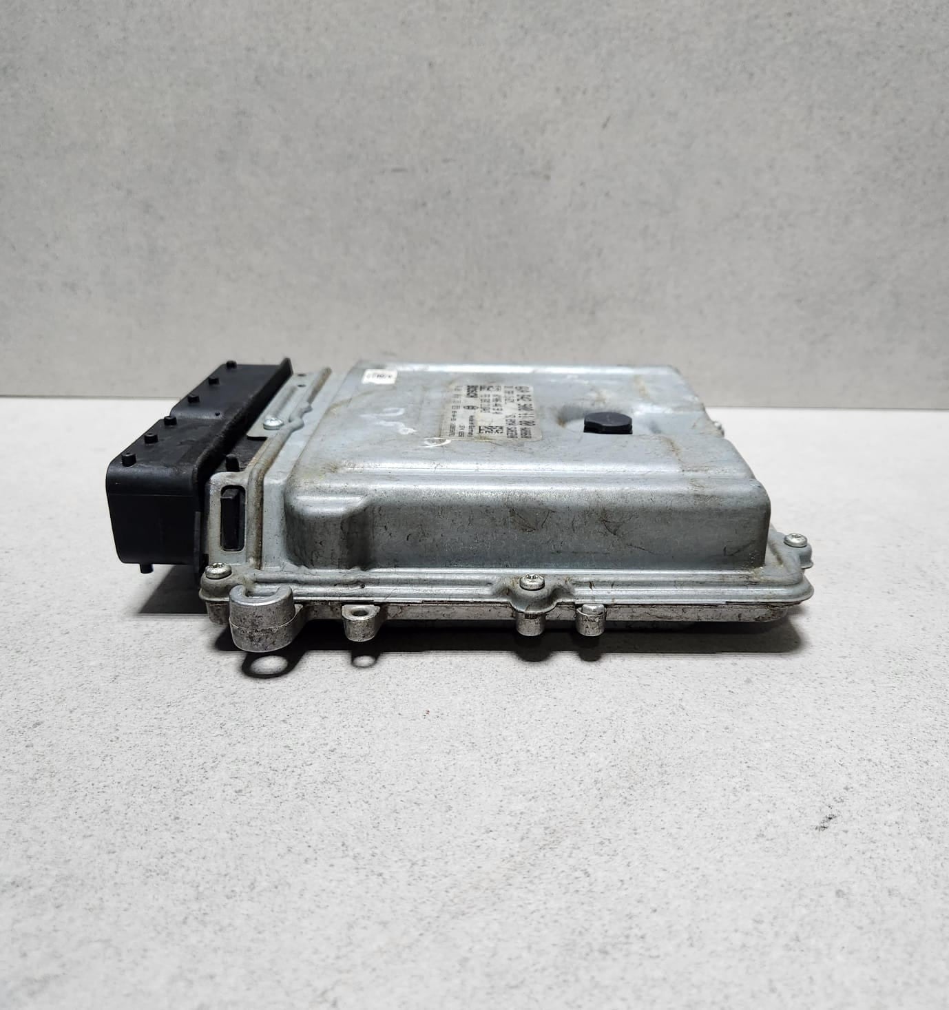 2010-2016 Mercedes-Benz E350 Engine Control Unit A6429001100