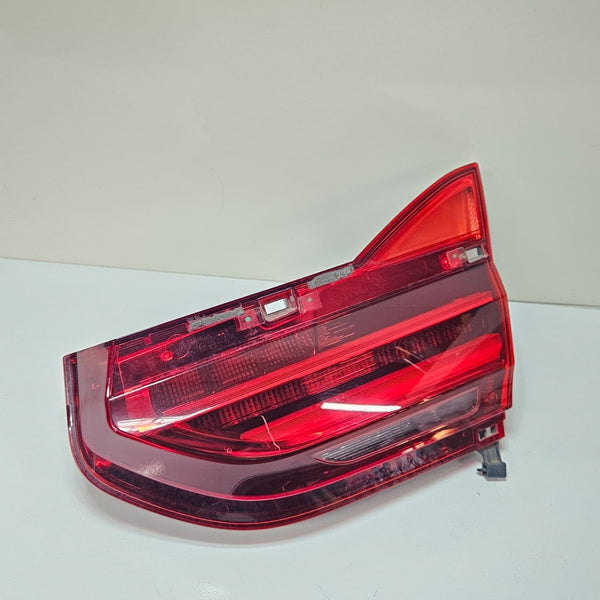 OEM BMW 7 Series G11 G12 Tailgate Light Right Side 2583244