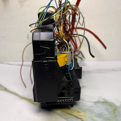 2010-2014 Mercedes-Benz C300 Rear Sam Module Relay Fuse Box 204 9060205 W204 C25