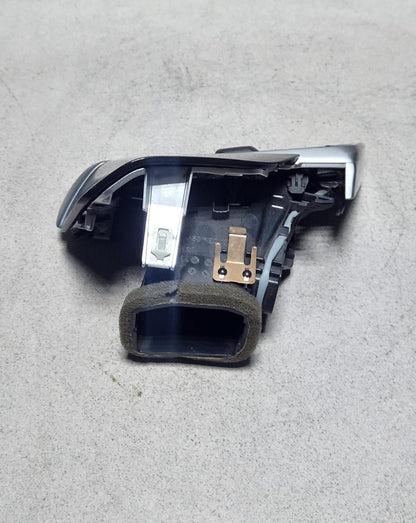 2020 BMW M4 Dashboard Air Vent Grill 6848617 3 Series G20 4 Series G22 G23 G24 