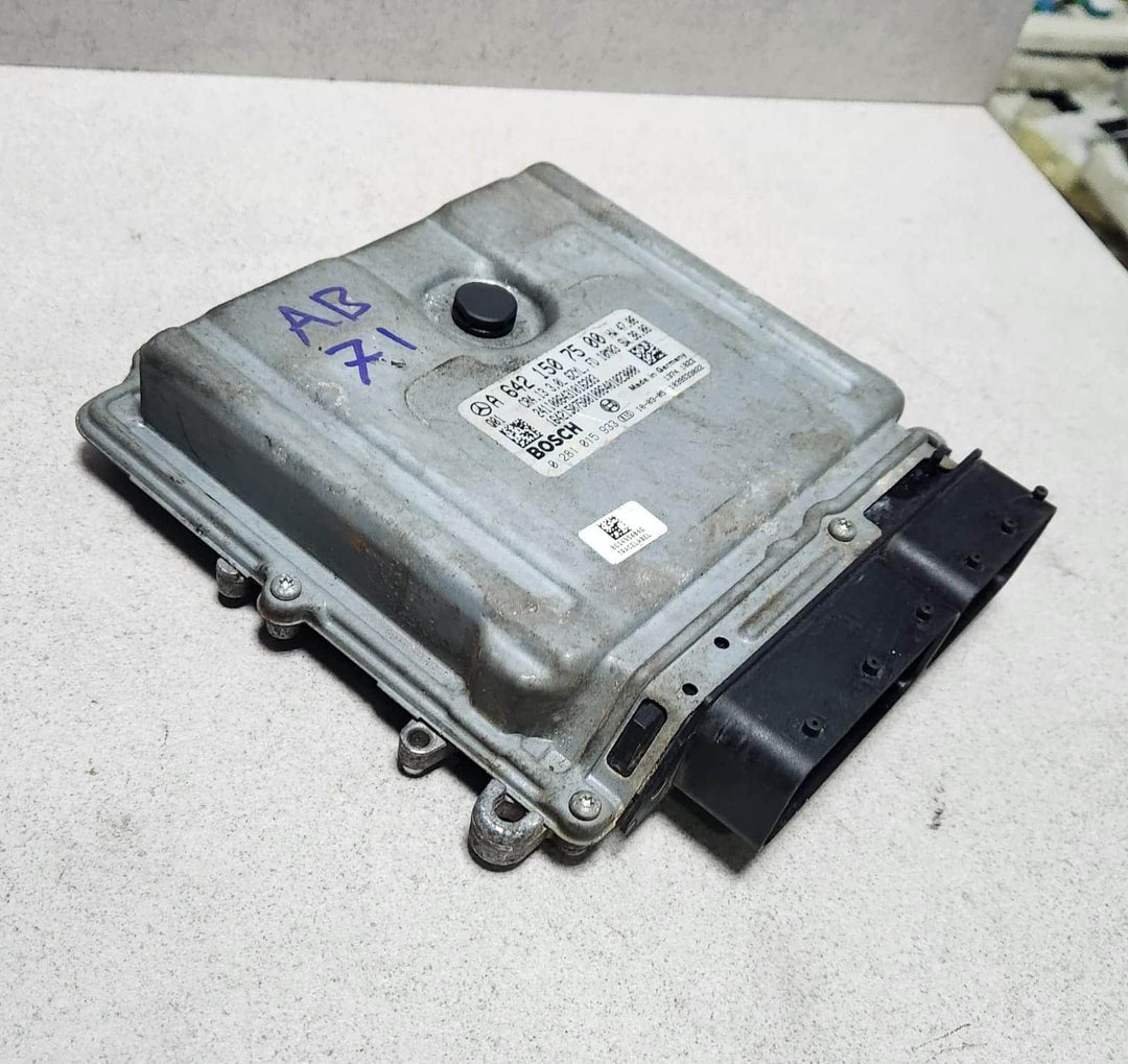 Mercedes-Benz ML320 Engine Control Module A6421507500 2007-2012 W164 350 CDI