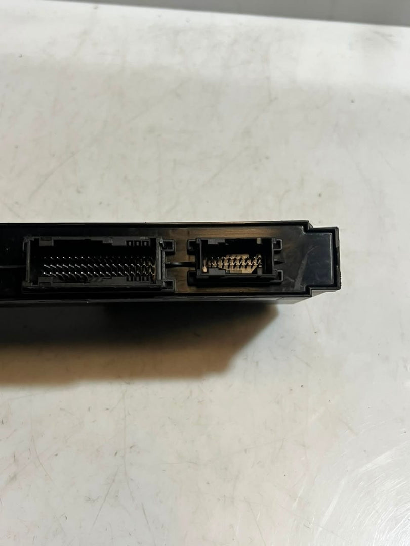 BMW 528i F07 5 Series GT M6 535i Body Control Module BCM Junction Box 9228495