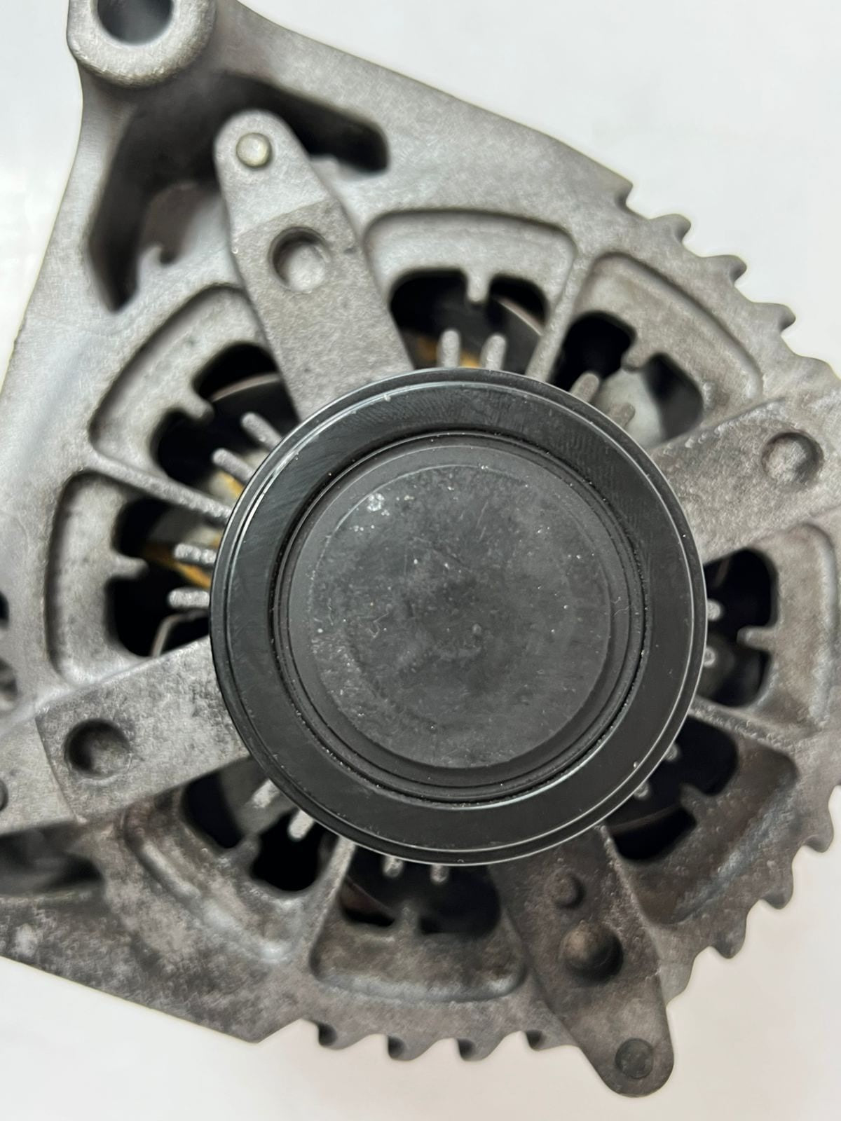 2012-2016 BMW 328i 320i, X1, X3, X5 528i N20 Alternator 7605061 OEM