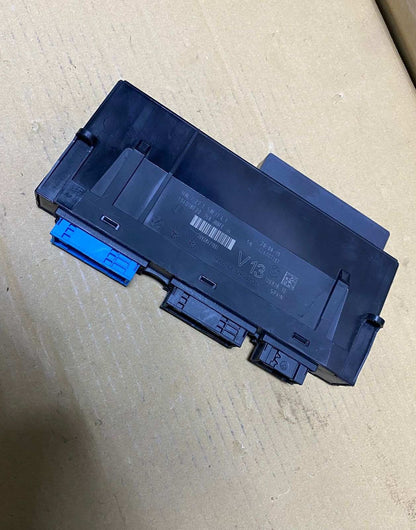 2014 BMW F13 F18 640i Junction Box Module OEM 9384219