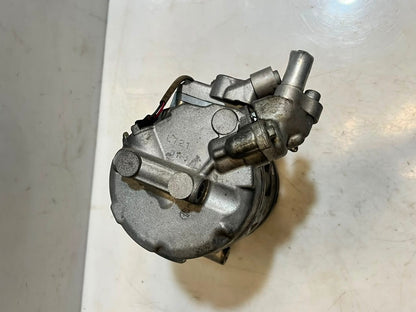 BMW 525i E60 E61 E63 E64 E65 E66 3.0L Air Conditioning Compressor 6956715 OEM