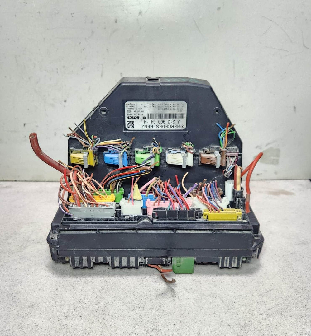 2008-15 Mercedes-Benz W212 Front Sam Fuse Box Control Unit A2129003414 X204 GLK