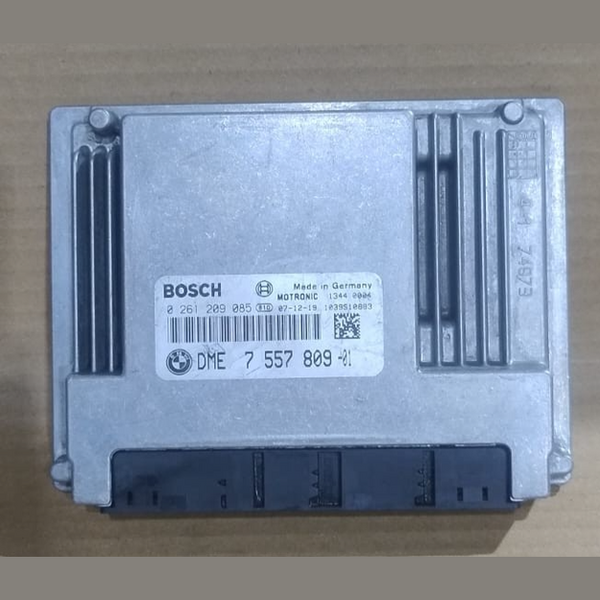 BMW 1 E81 E87  ENGINE CONTROL UNIT MODULE ECU  ONLY BOSCH - 7557809