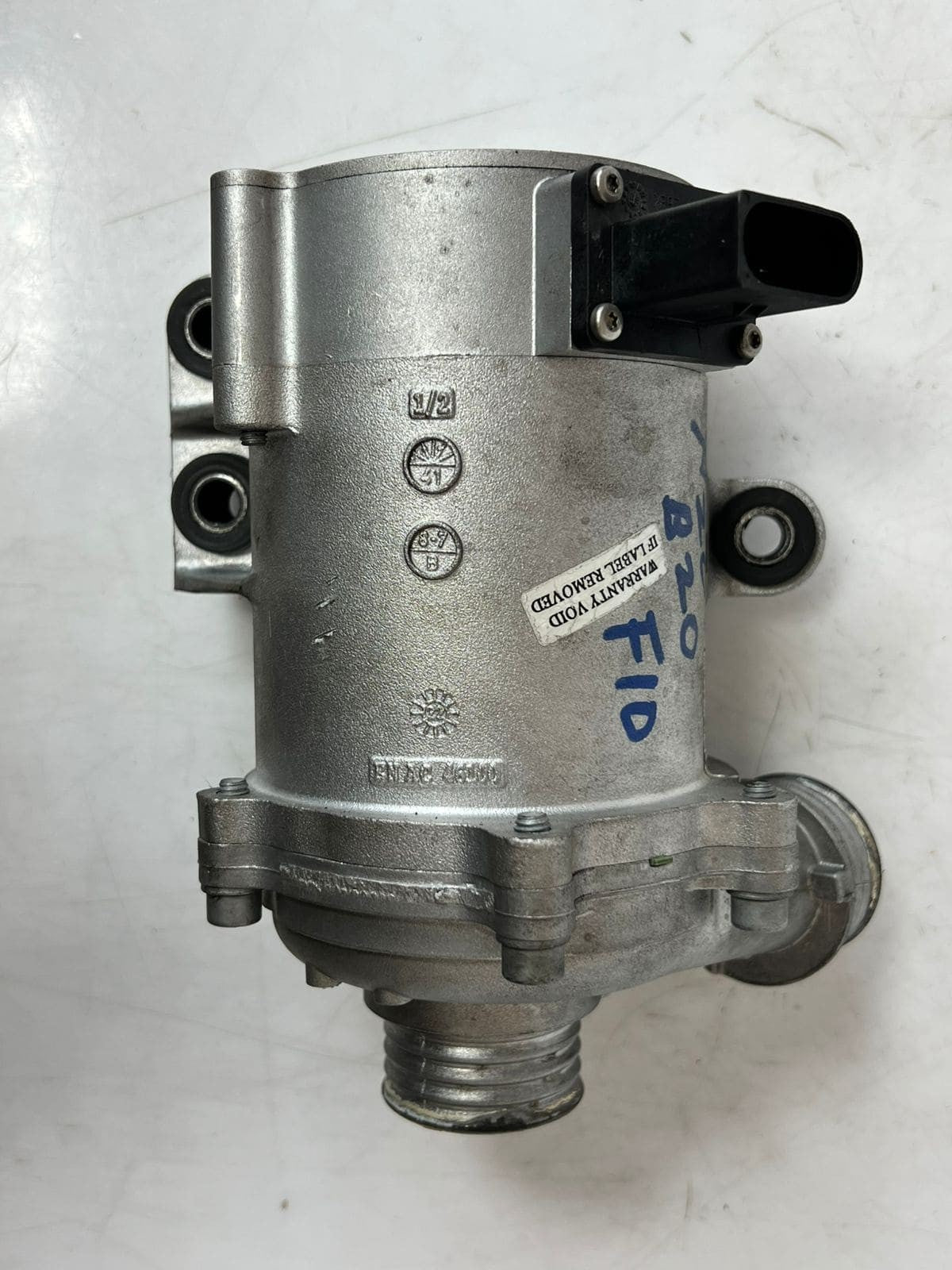 BMW 3 Series F30 320i N20 N26 Electric Water Pump 5A81BE9 OEM