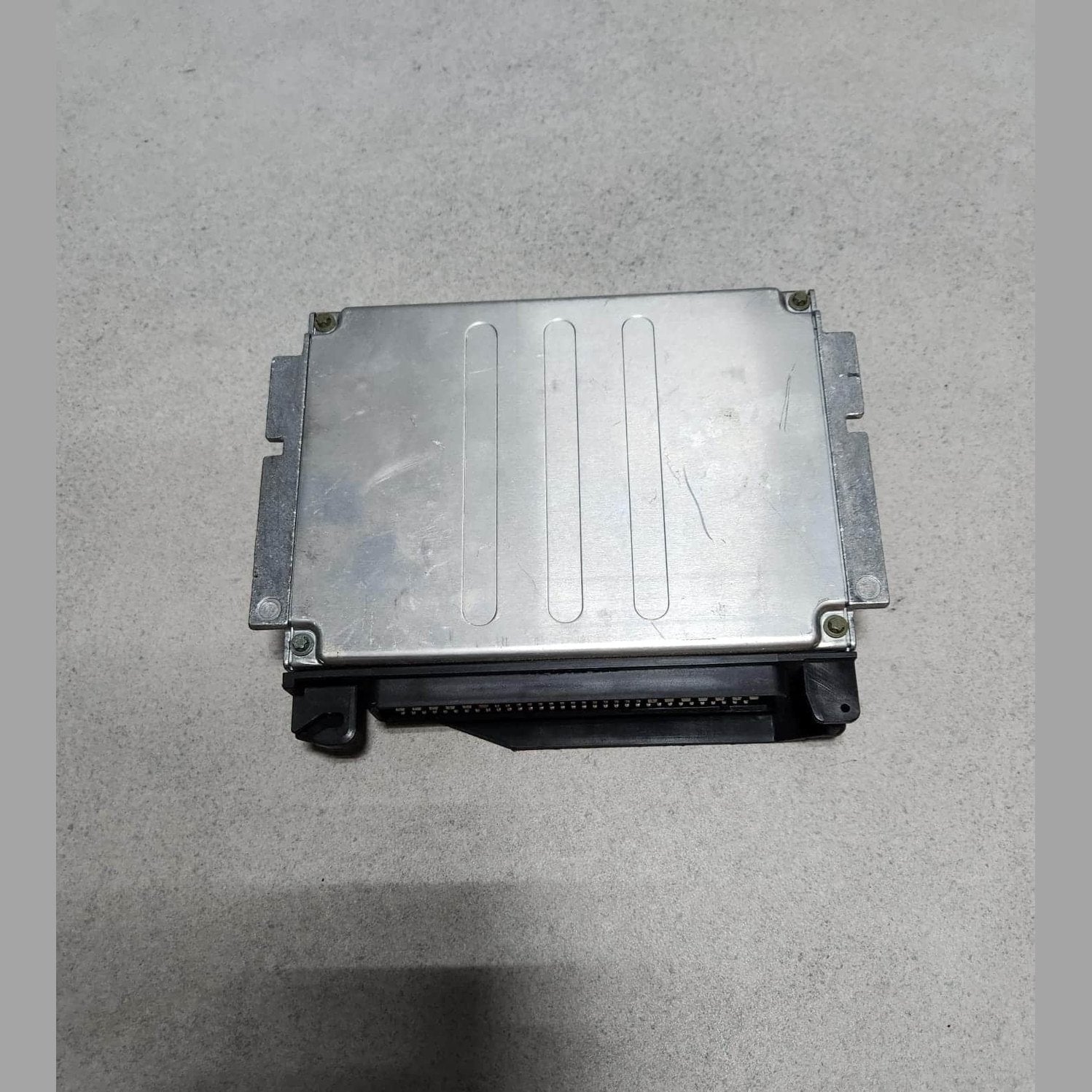 1996-2002 BMW Z3 Engine Control Unit DME142986 MS41.0 for E36 E39 E38 Z3 M42