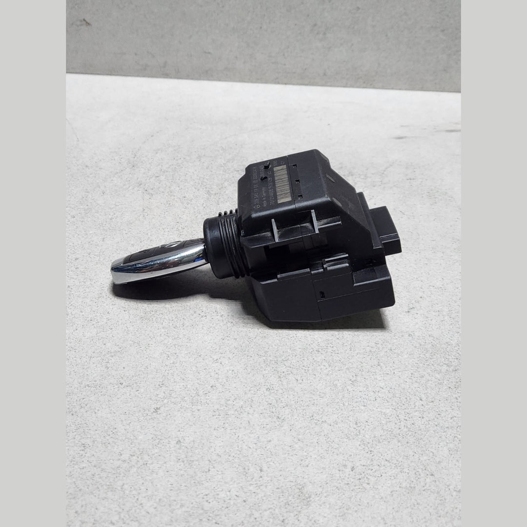 2003-2009 Mercedes-Benz C230 Electronic Ignition Switch Module 2095451908