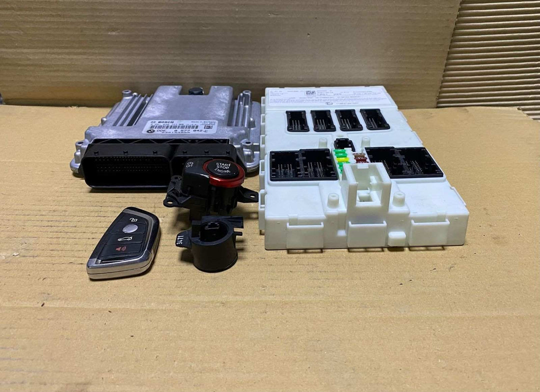 2013-2018 BMW X5 F15 DIESEL 3.0 ECU SET Engine Control Module 8577842