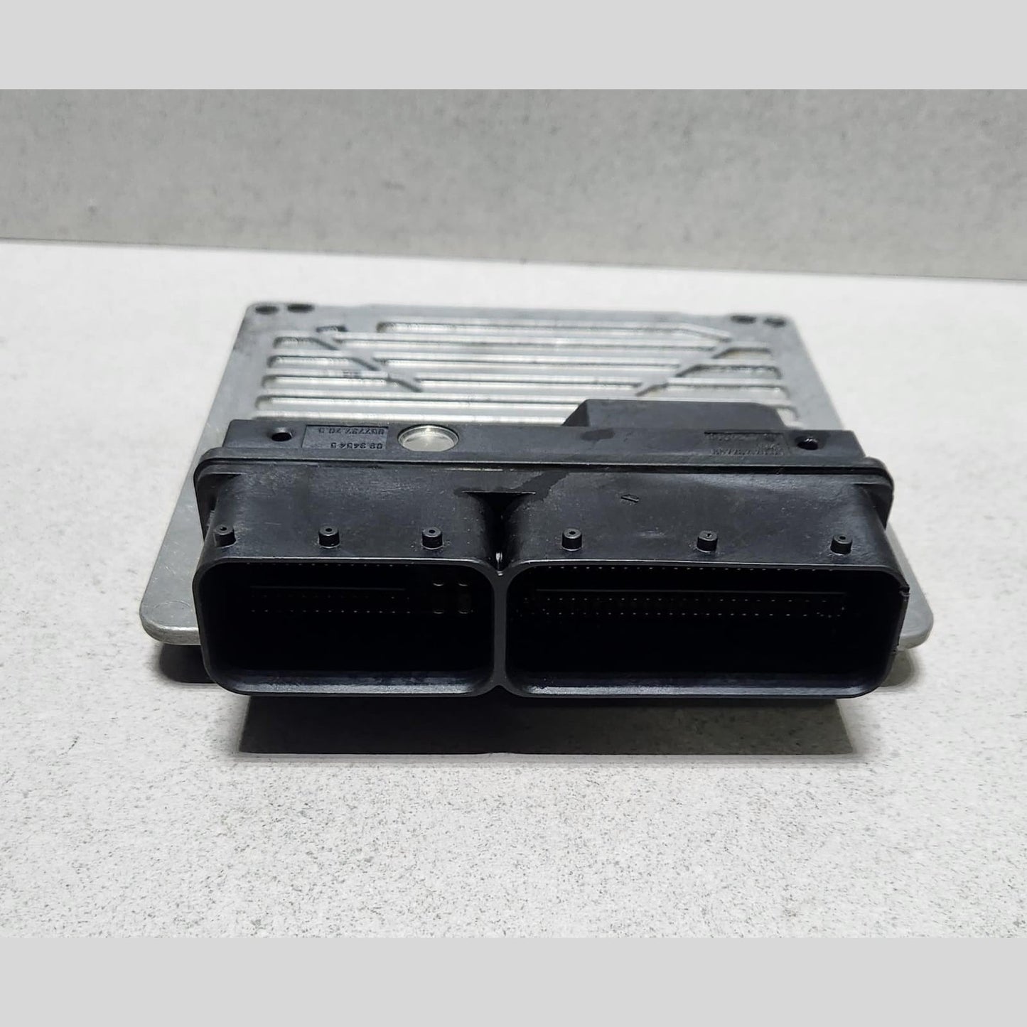 2011-2012 Mercedes-Benz C180 Engine Control Unit A2710108847