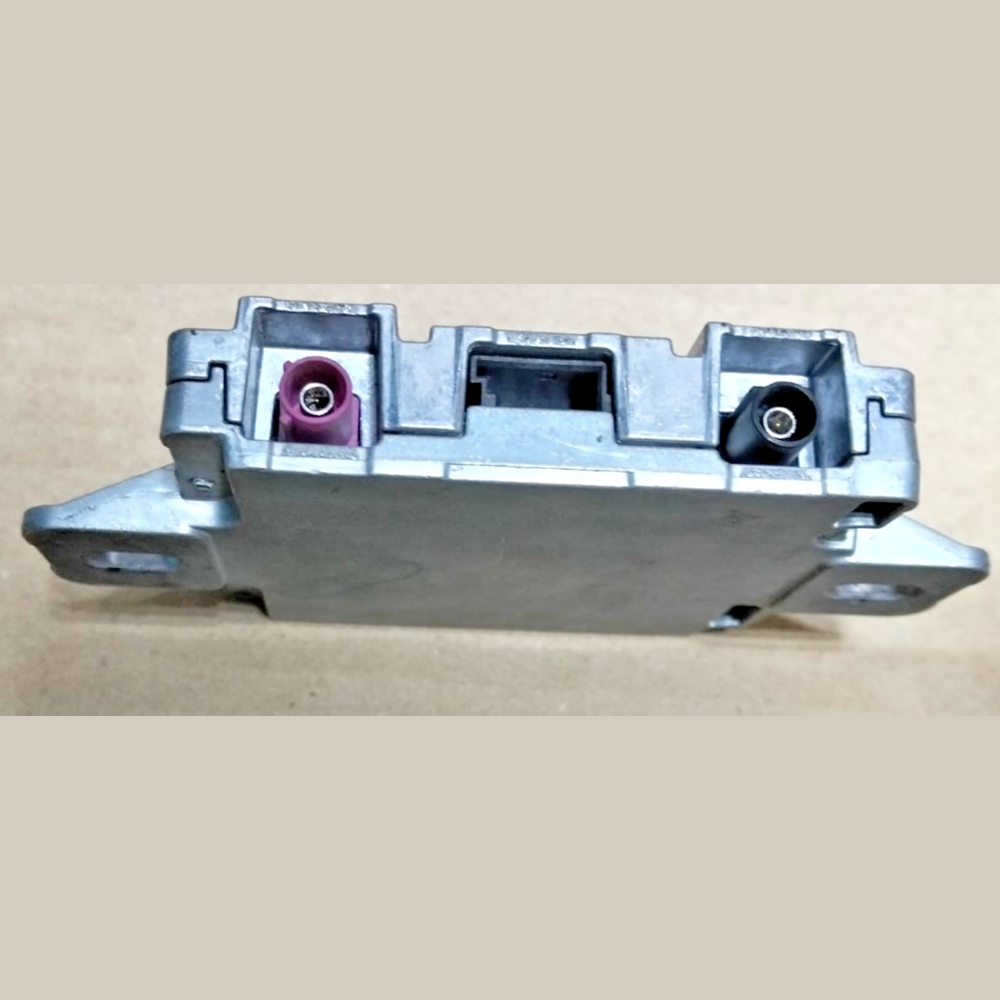 2016 2017 2018 2019 For Bmw 740i G12 Antenna Regulator Control Module 9128982