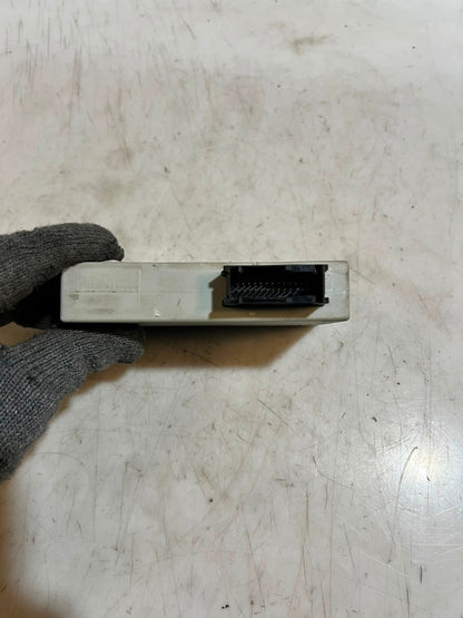 2007-2015 BMW E82 E84 E88 E90 E91 335i Passive Go Control Unit 6135 9134708