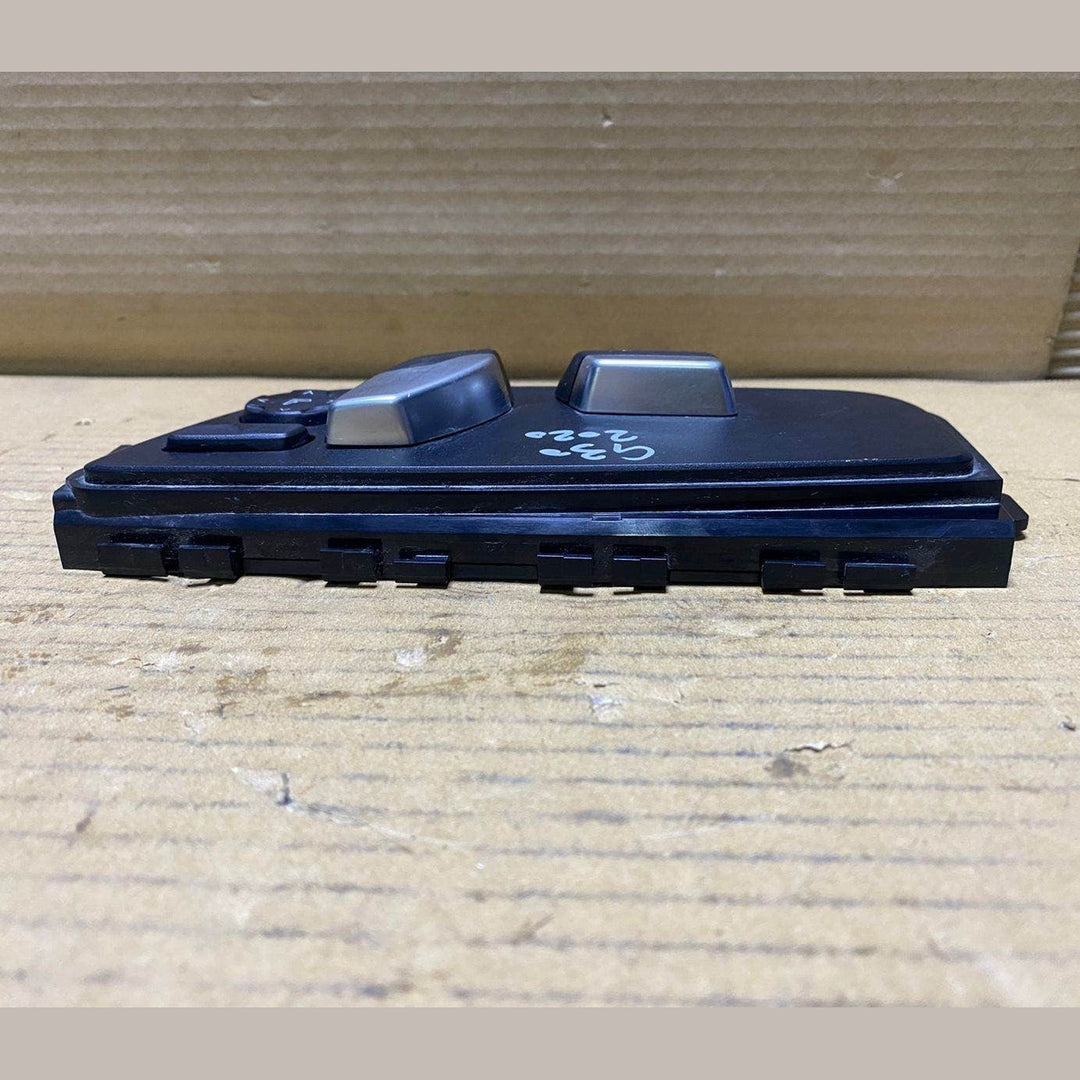 2017-2023 BMW 530i Seat Adjustment Control Switch 9384917 530i, 530E, and 540i 