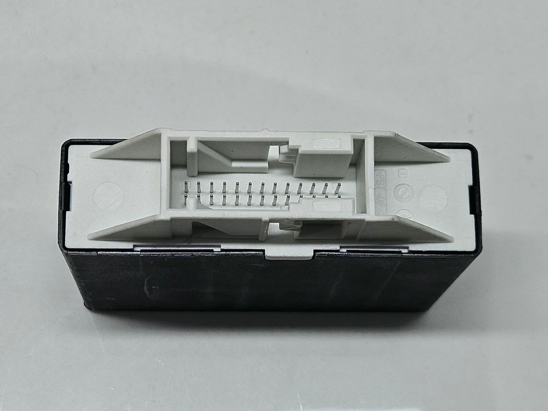6805327-2015-2019 BMW 740i G12 B58 RHD PDC Parking Distance Control Module OEM