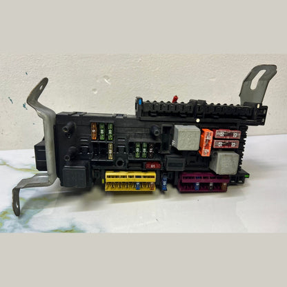 2010-2015 Mercedes-Benz E350 Rear Fuse Junction Box Sam Relay Module 212 9004901